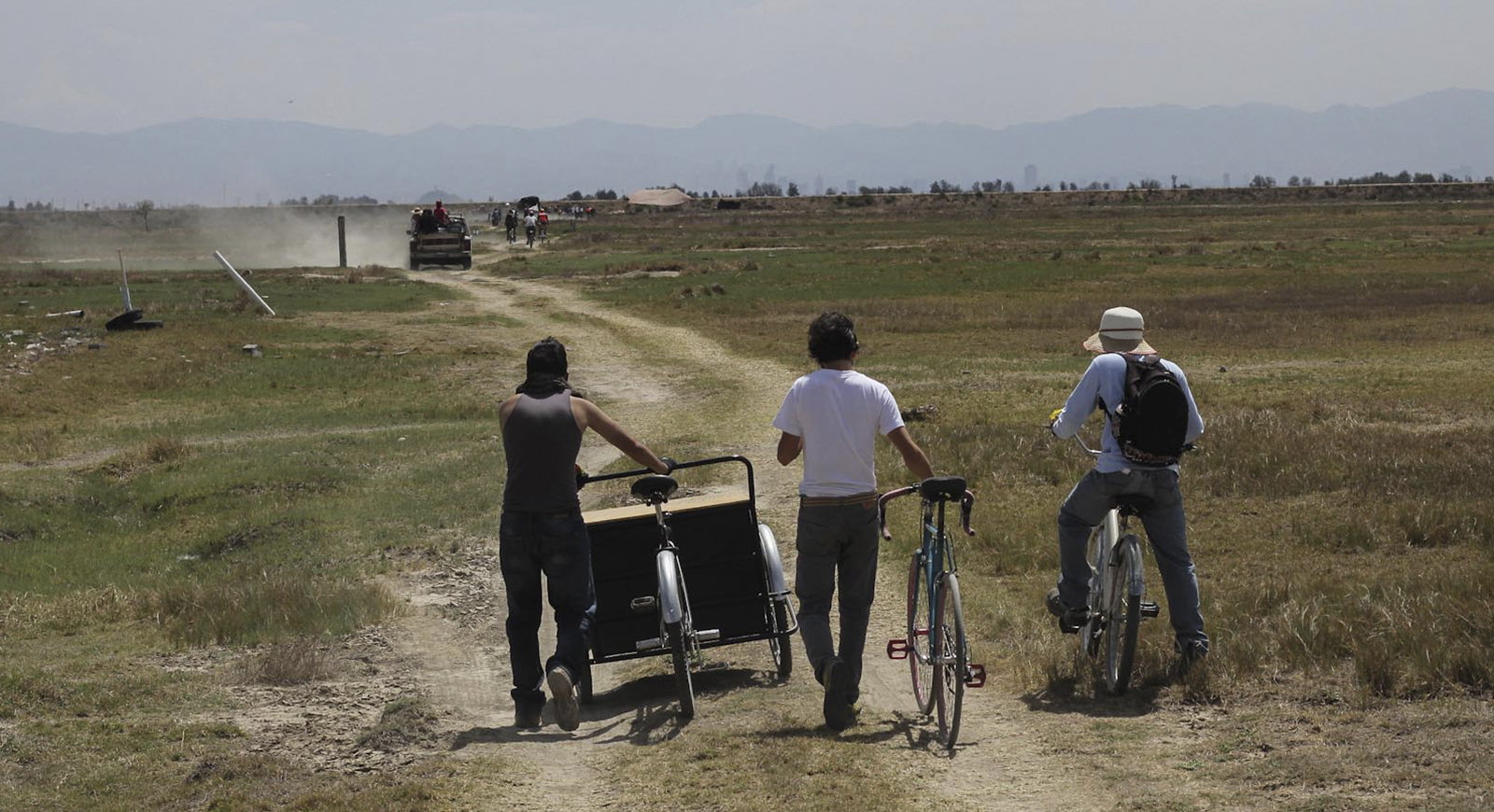 Rodada a Atenco: Pedaleando para la tierra y la memoria colectiva
