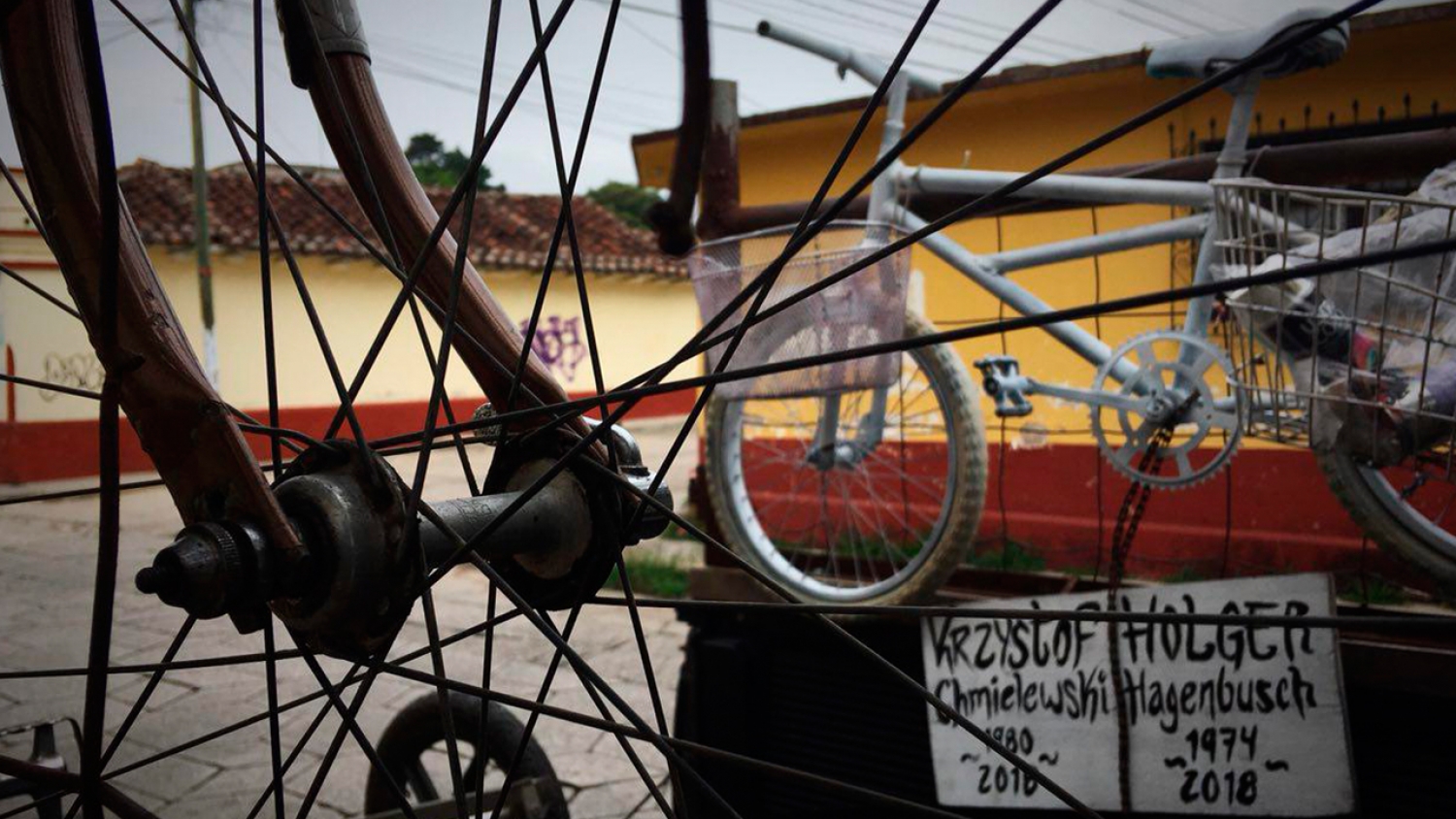 Algunas preguntas y los peligros en Oxchuc que los cicloviajeros Holger y Krzystof no conocían