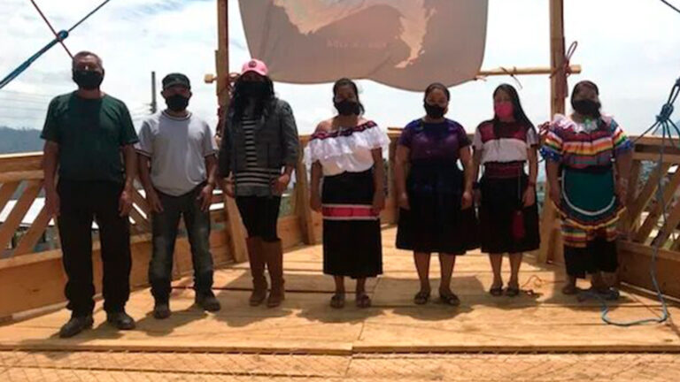 Escuadrón 421. La delegación marítima zapatista