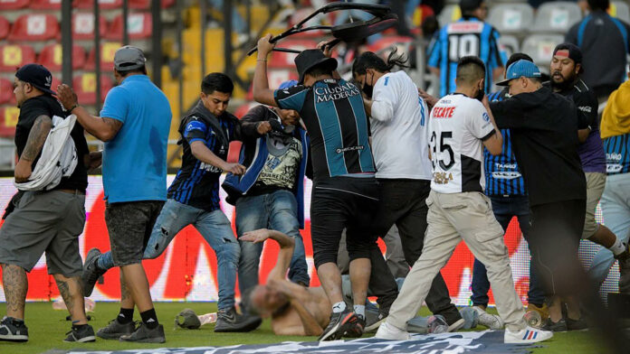 Tiempos violentos: las porras del futbol mexicano