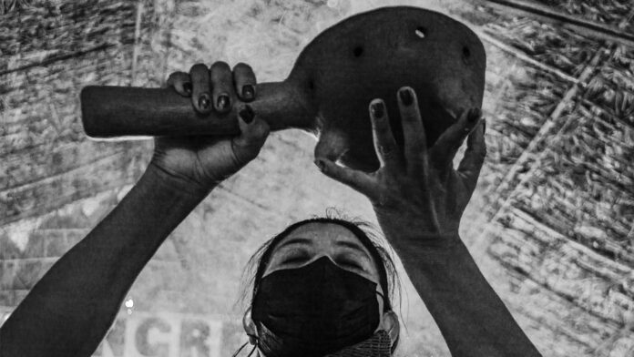 Los colores de una ceremonia nahua para expulsar a la mina